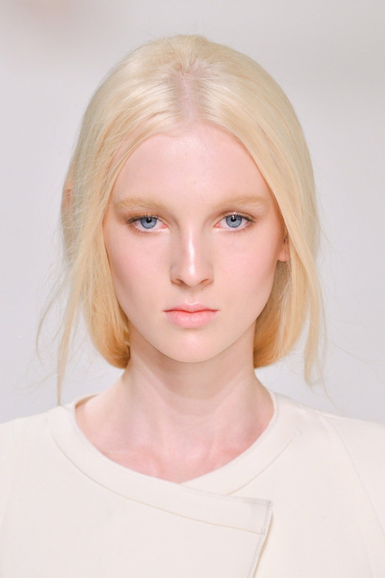 Кара Делевинь Смоки айс