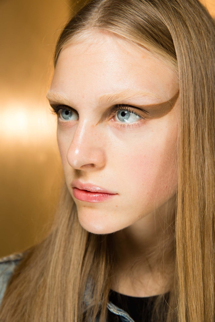 Diana Moldovan Backstage