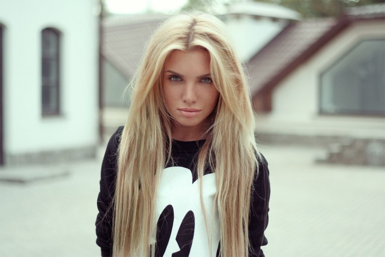 Красивые блондинки с длинными волосами