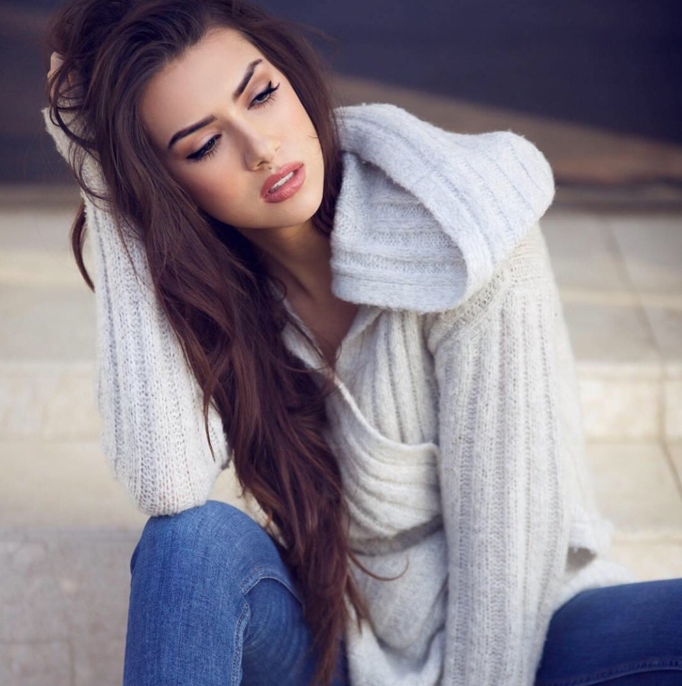 Обворожительные красавицы