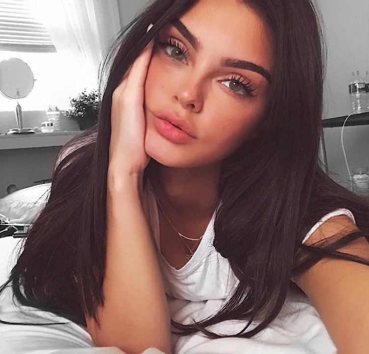 Модель Таня Митюшина