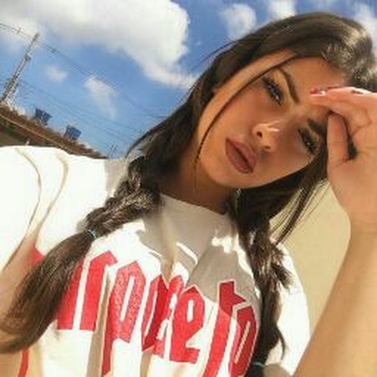 Катя Адушкина 2017 год