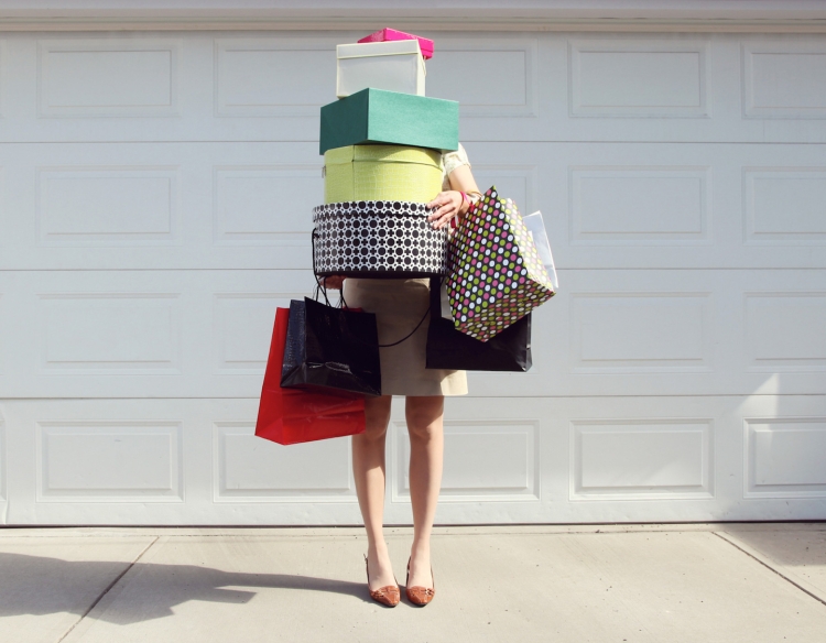 Девушка шоппинг