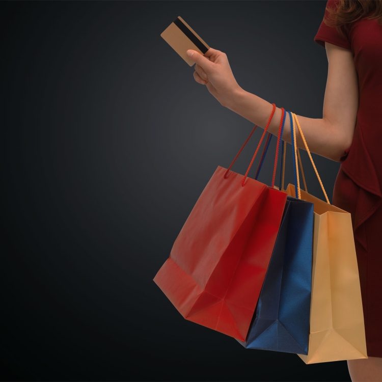 Девушка шоппинг