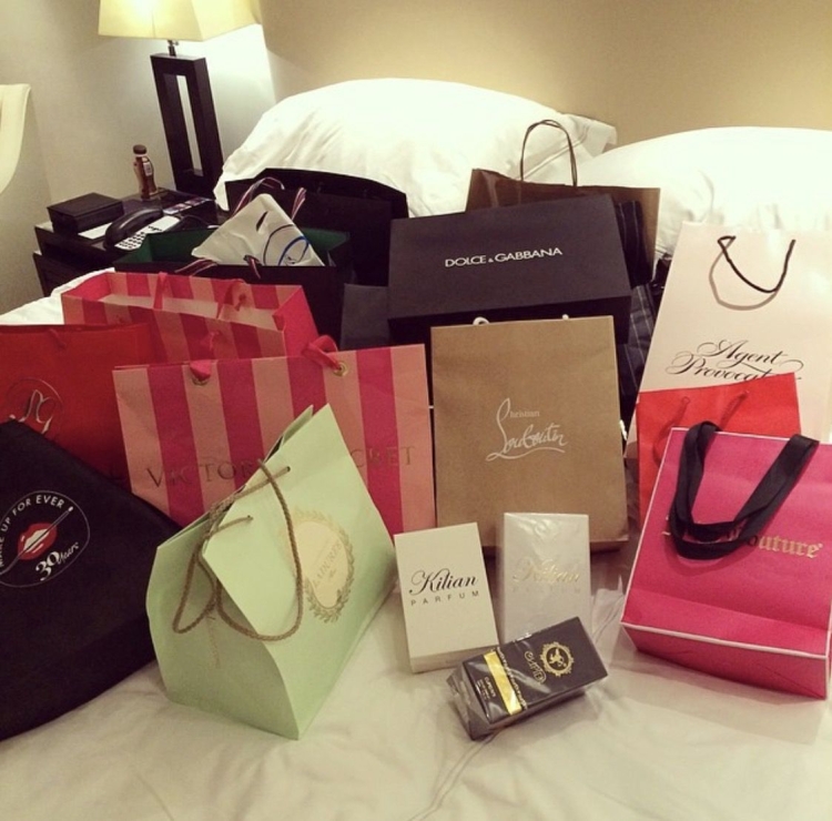 Брендовые подарки