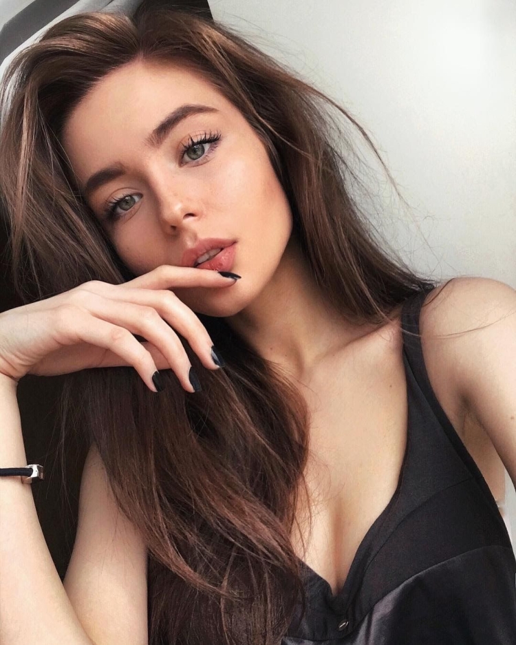 Дарина Романова