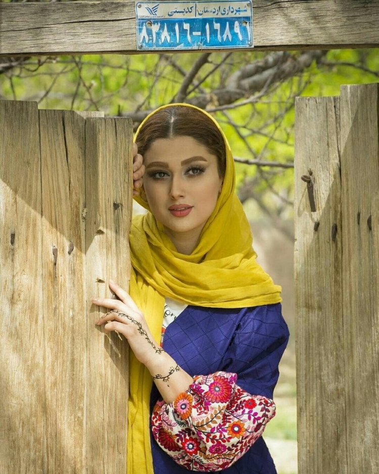 Фотосессия в иранском стиле