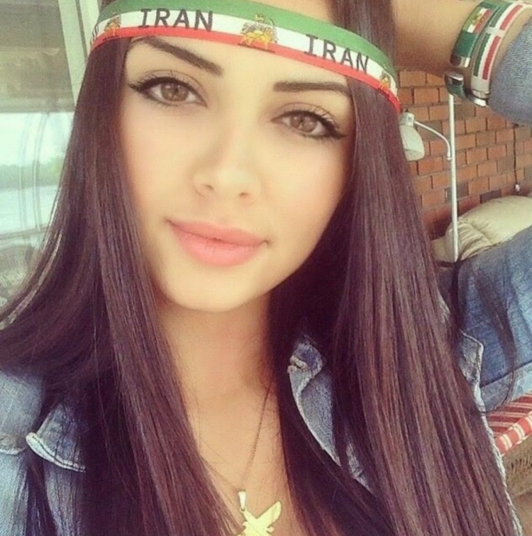 Джемма Артертон Тамина