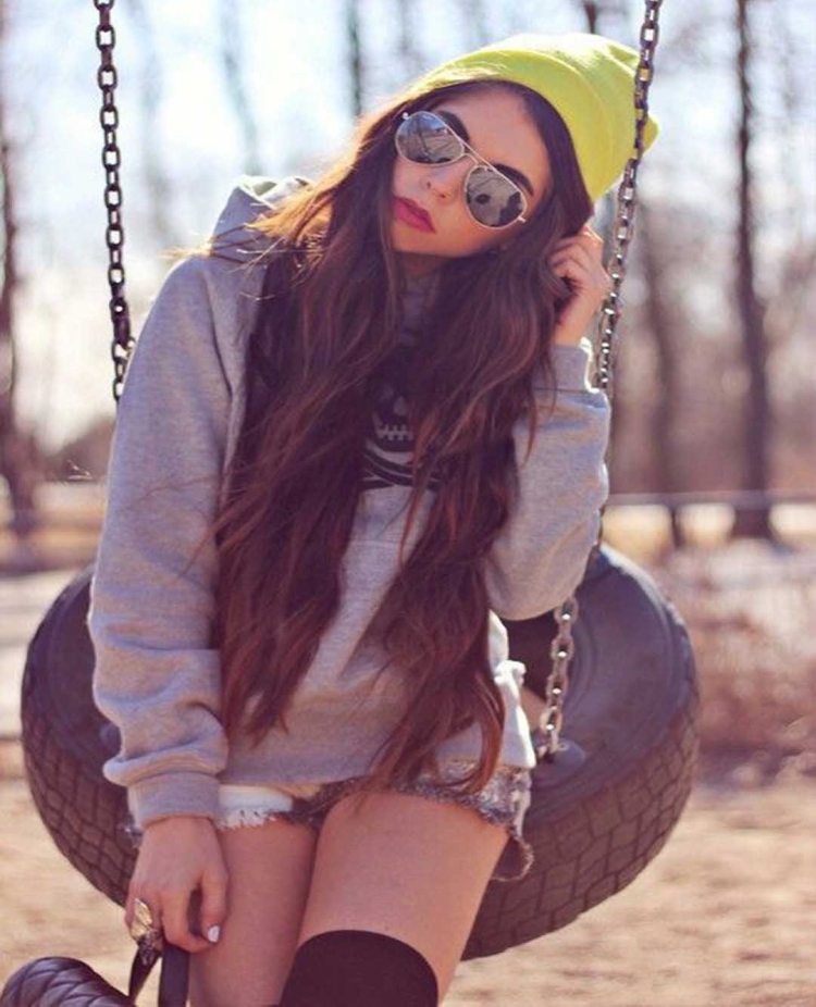 Крутая девушка