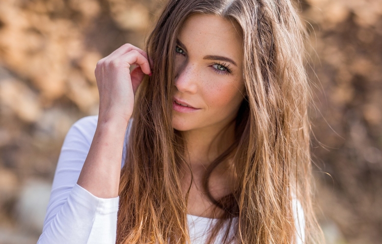 Красивые девушки шатенки