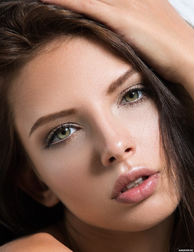 Красивые женские лица