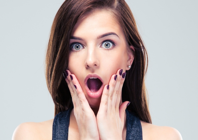 Девушка в шоке