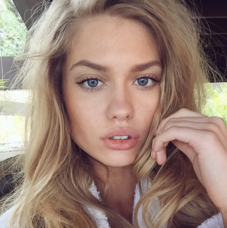 Александрия Морган макияж