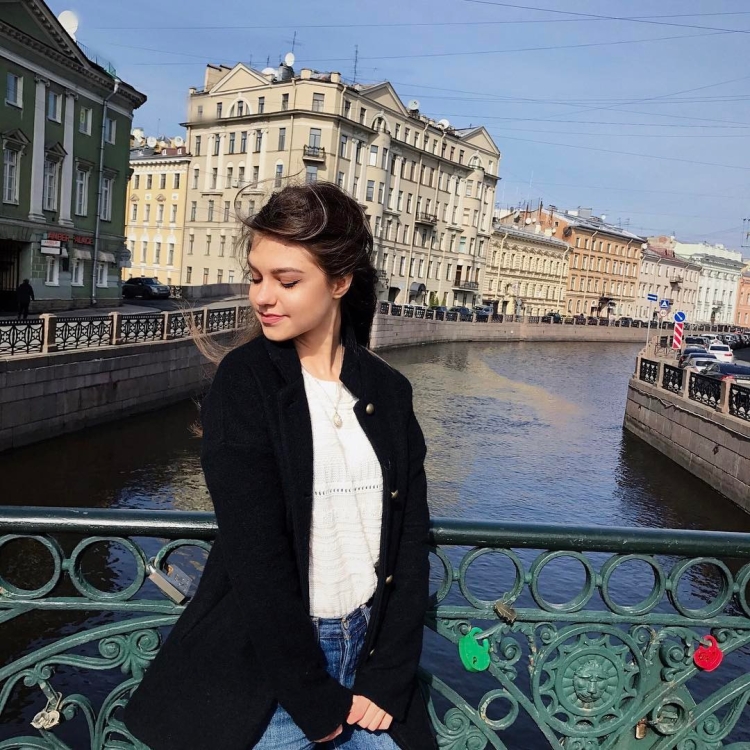 Девушка Литвина Юлия