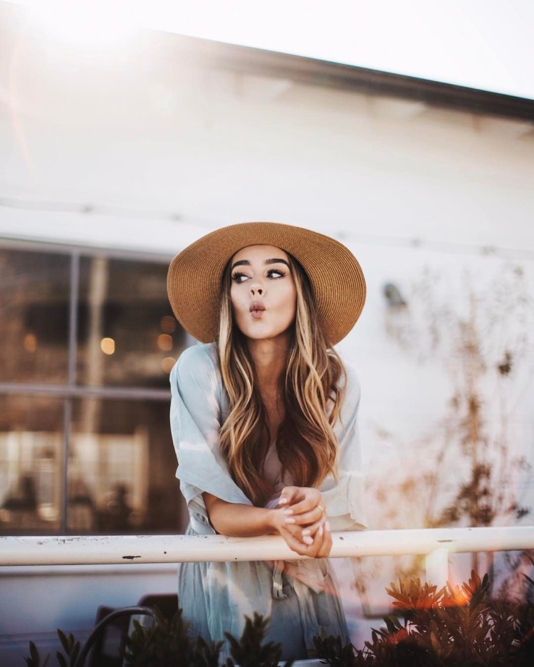 Шальная девушка