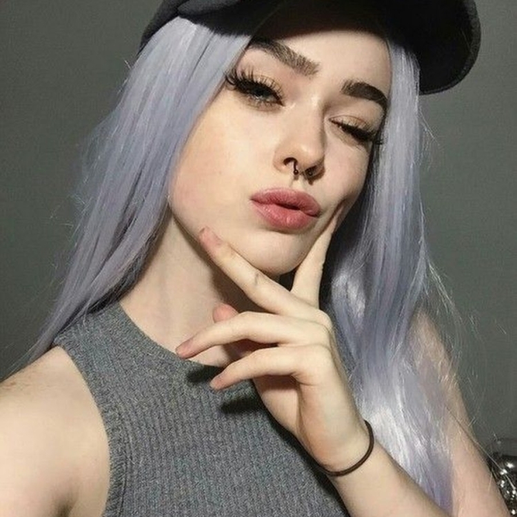 Красивые девушки с септумом