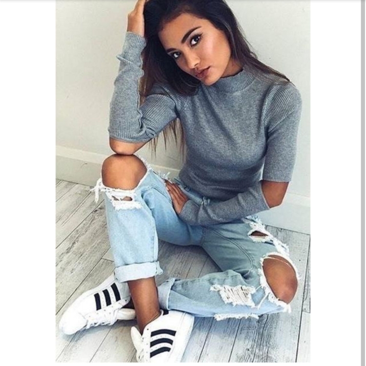 Красивый блонд