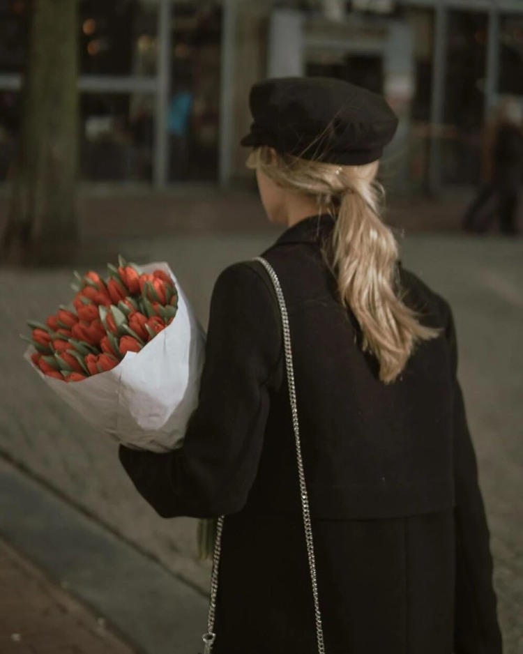 Счастливая женщина