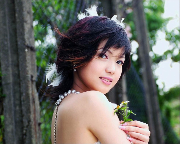 Азиатские девушки