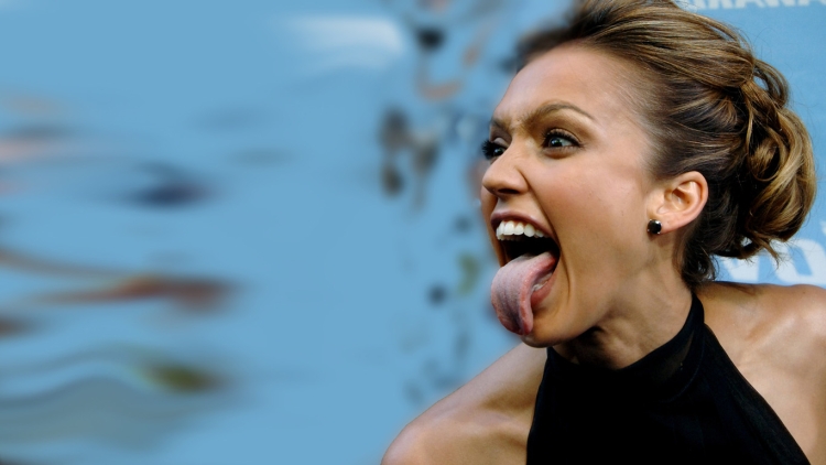 Галь Гадот open mouth