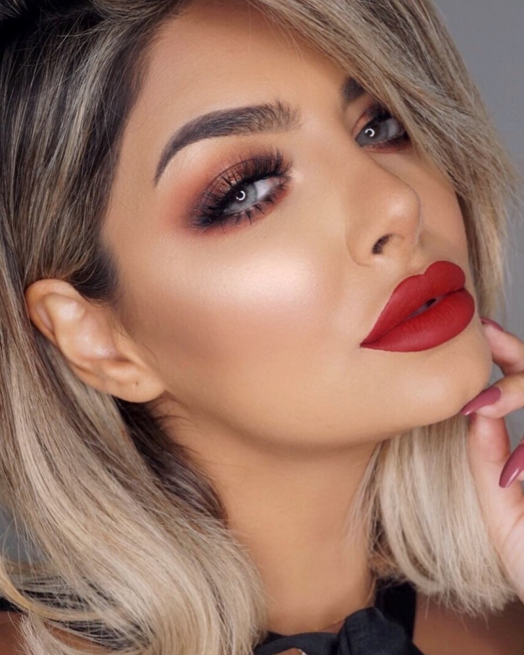 Смешной макияж