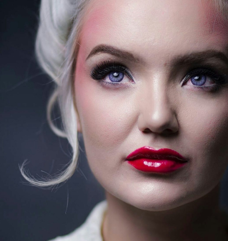 Макияж Никки туториал