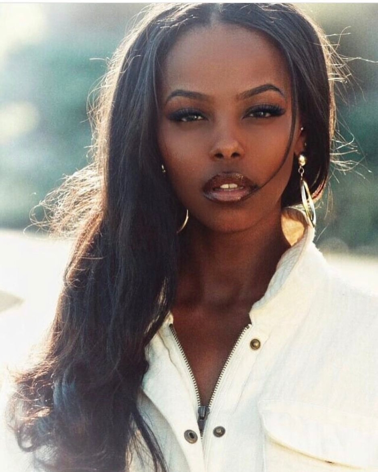 Блэк эбони Африкан