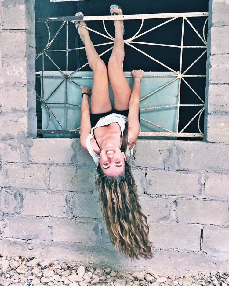 Безбашенная девушка