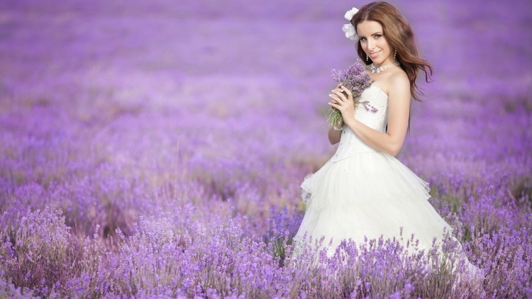 Лаванда Шэрон Робертс