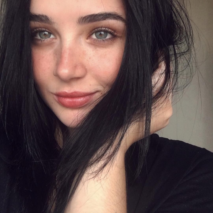 Кристина Белокрылова