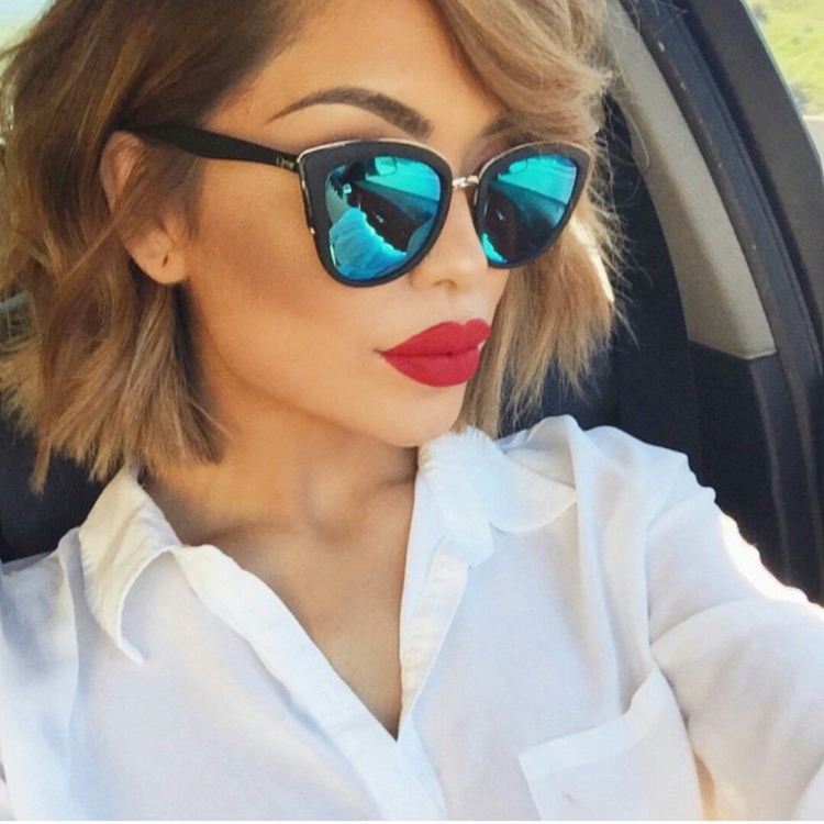 Каре в очках