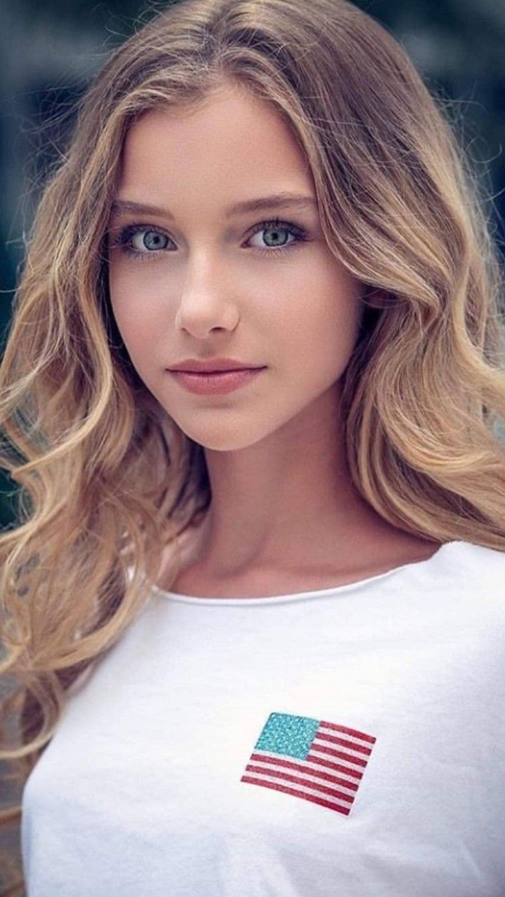 Элиза Каюдина (Eliza Kayudina)