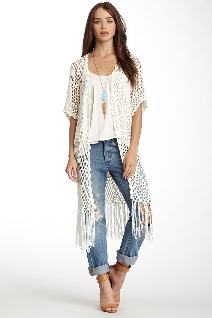 Трикотажный жилет в стиле бохо