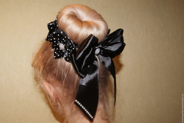 Резинка на шишку для волос