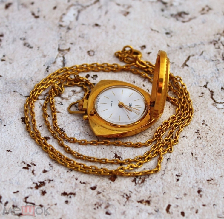 Часы кулон Zaria 21