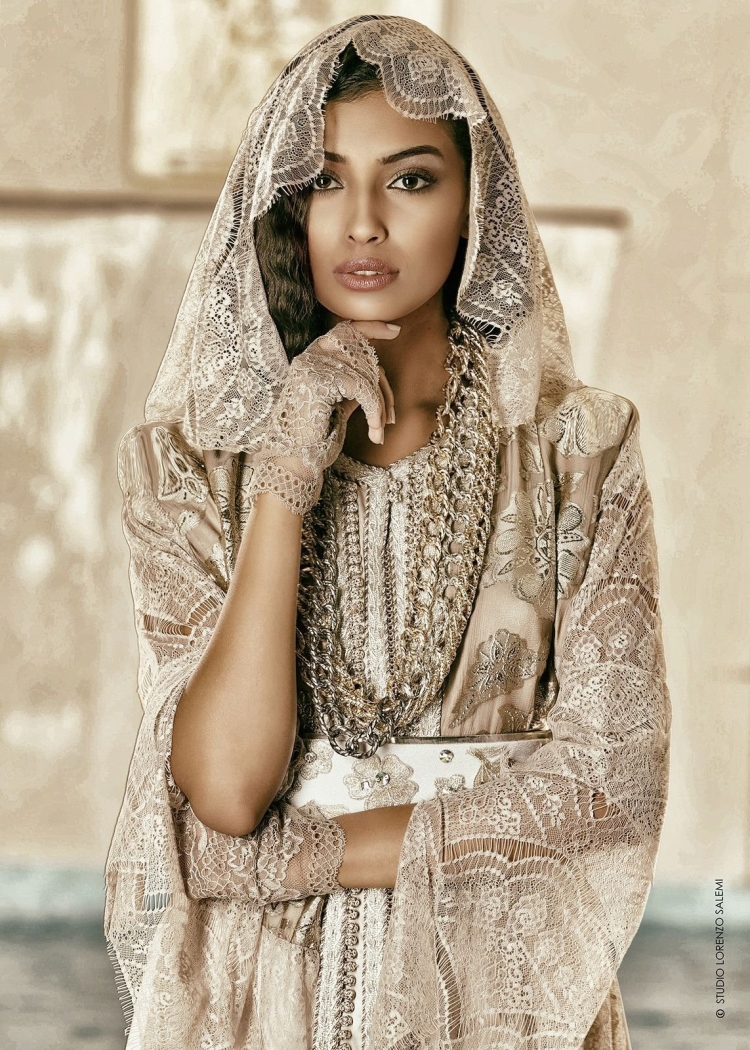 Красивые восточные девушки