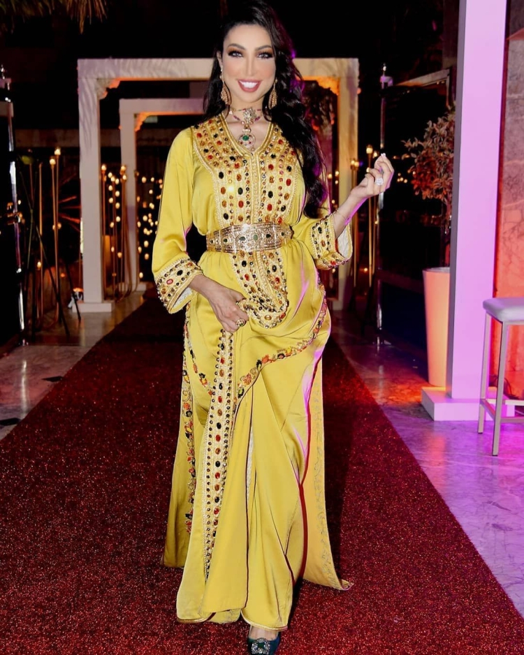 Украшения на лицо в арабском стиле