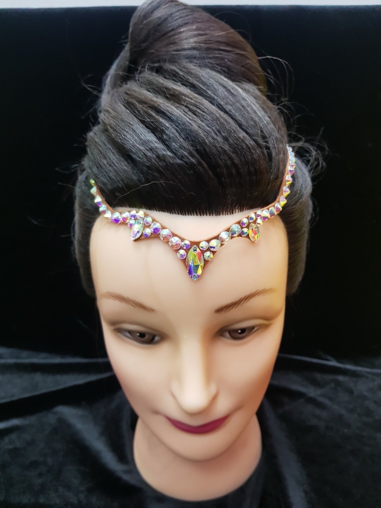 Украшение на голову для художественной