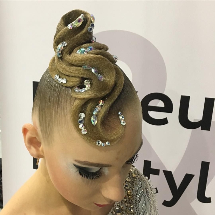 Анастасия Митченкова бальные танцы