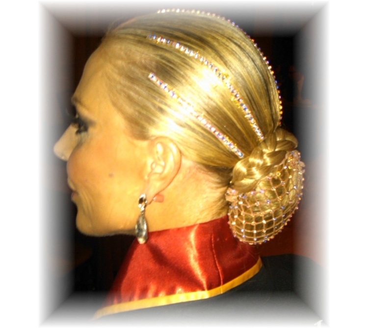 Прическа корона для бальных танцев