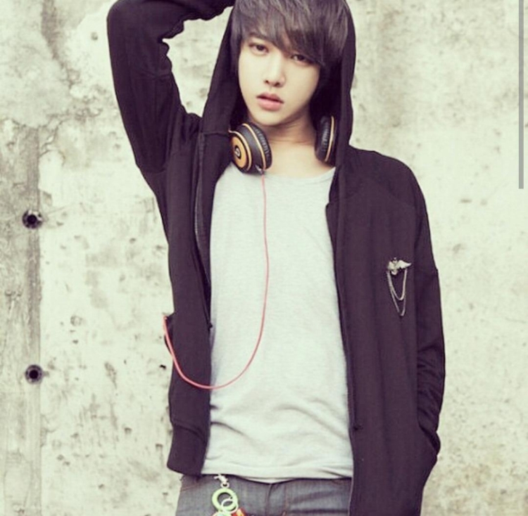 Корейский стрит стайл мужчины