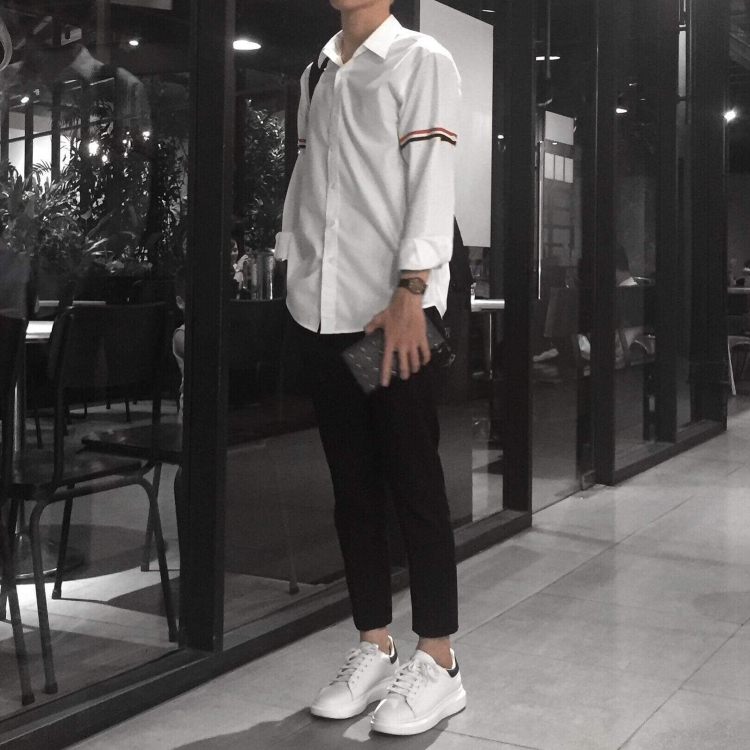 Тотал Блэк Кореан бойс