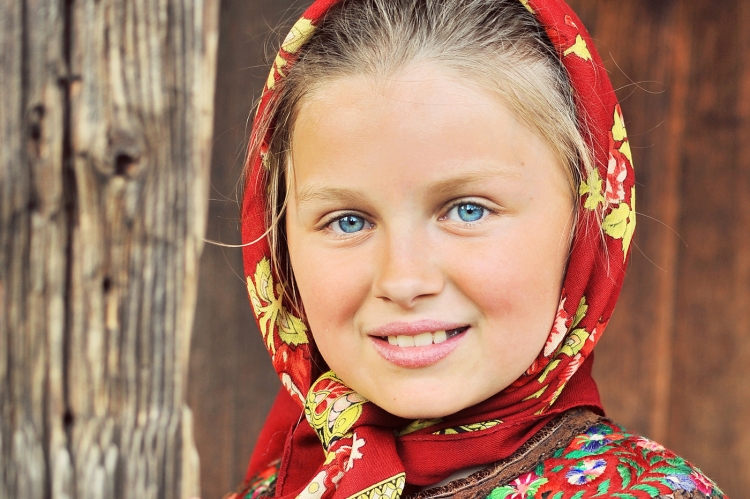 Лицо славянской внешности