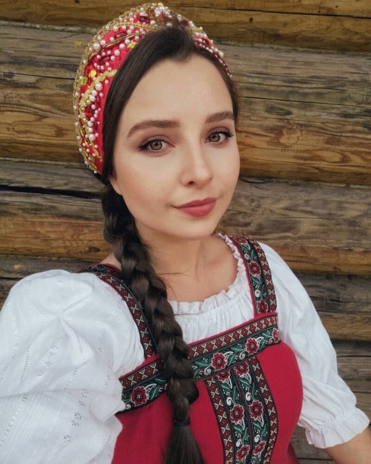 Болгары внешность женщины