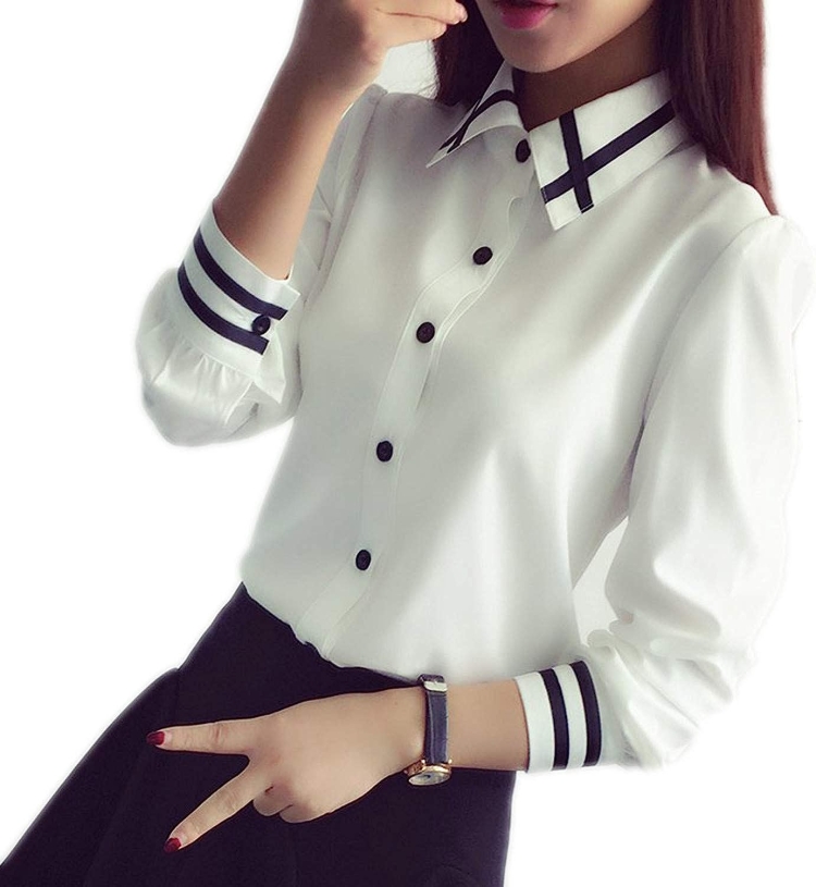 Девушка в рубашке