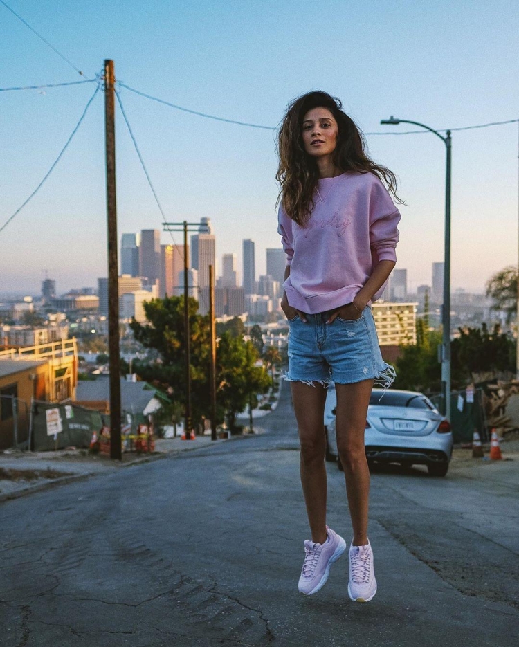 Равшана Куркова 2022