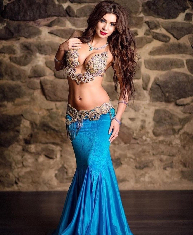 Лоретта беллиданс