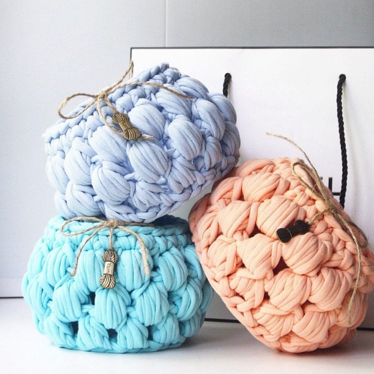 Изделия из трикотажной пряжи