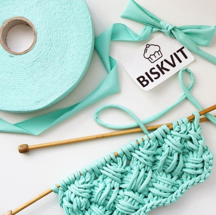 Вязание трикотажной пряжей крючком