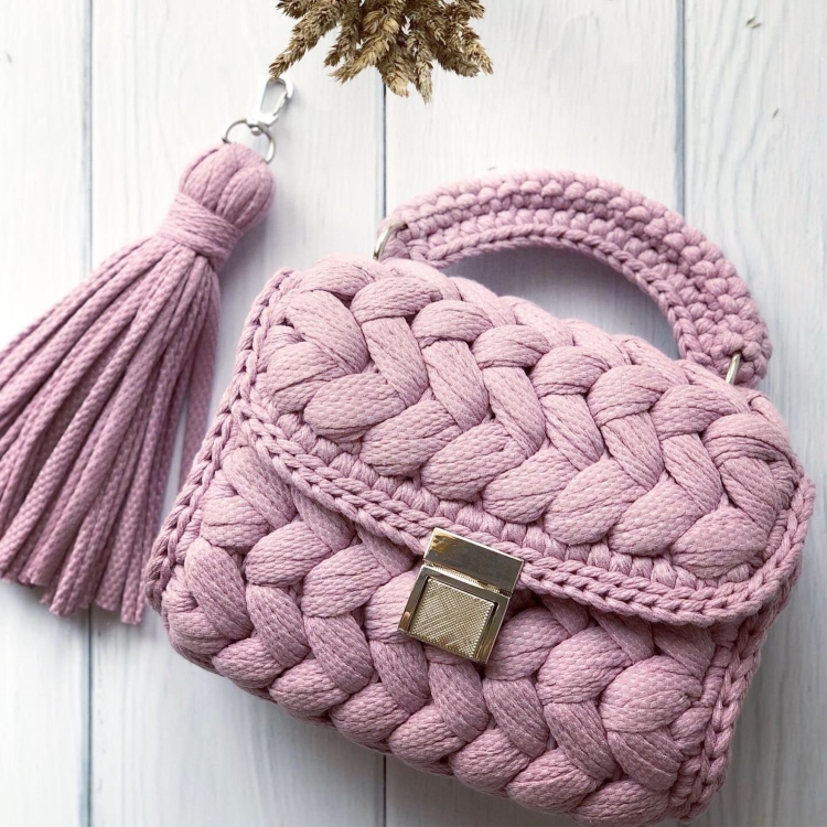 Сумка Зефирка из трикотажной пряжи